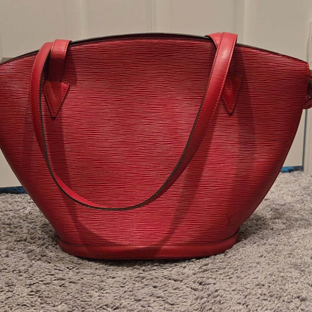 100% authentic Louis Vuitton Saint Jacques Red shoulder bag A21924 LV Auth preow